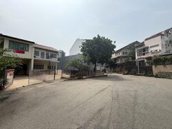 Jalan Pari Kikis (D16), Semi-Detached #608686011